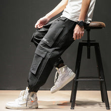 Load image into Gallery viewer, Pocket Black Cargo Pants